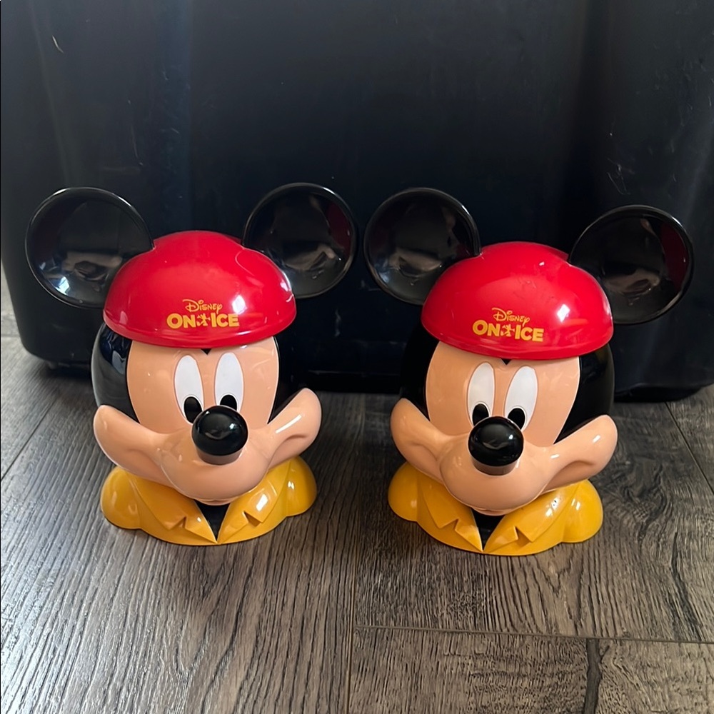 Disney on ice Mickey Mouse cups set of two